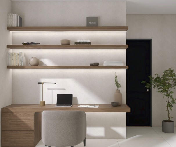 Render de cuarto flex como oficina con escritorio y repisas iluminadas